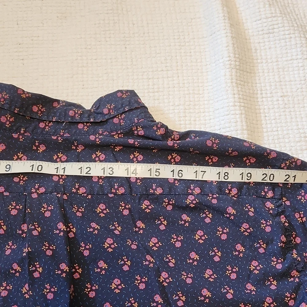 J. Crew Classic fit Stretch Button Down long sleeve shirt